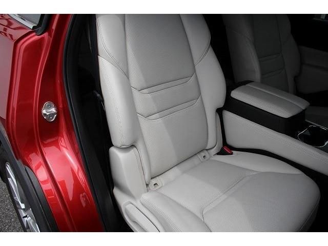 Mazda CX-8 2018-01 13822-15