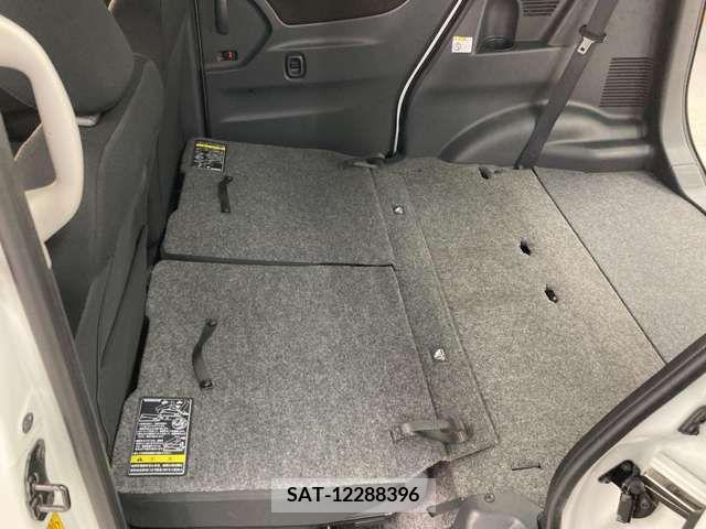 Nissan ROOX 2012-07 212240-13
