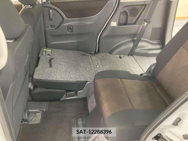 Nissan ROOX 2012-07 212240-12