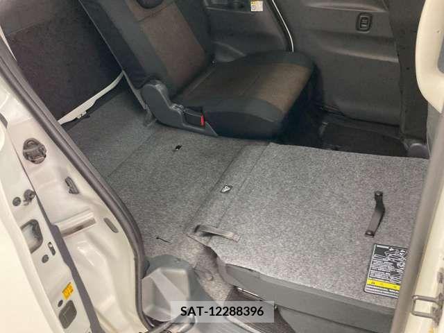 Nissan ROOX 2012-07 212240-10