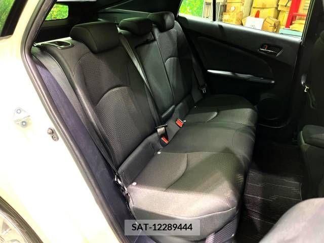 Toyota PRIUS 2019-07 366381-11