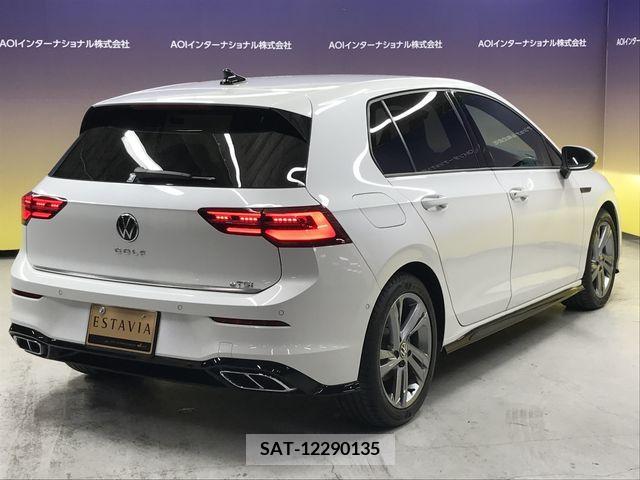 VolksWagen GOLF 2021-08 228397-14
