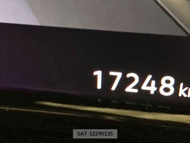 VolksWagen GOLF 2021-08 228397-1