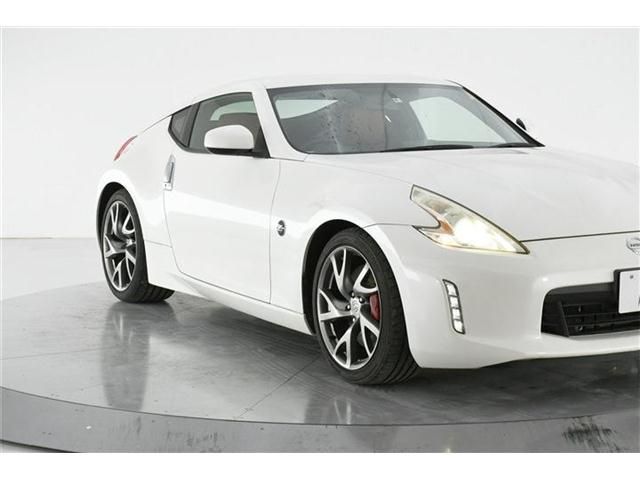 Nissan FAIRLADY Z 2012-08 194278-4