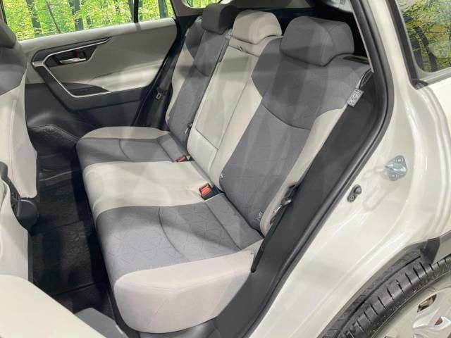 Toyota RAV4 2019-09 21505-9