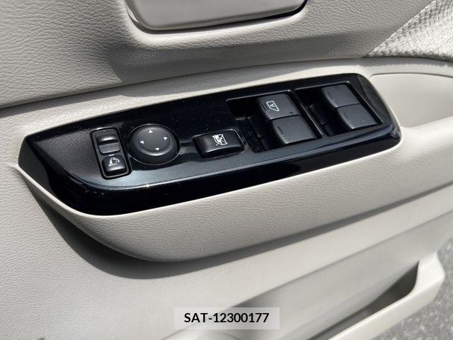 Nissan ROOX 2020-04 276086-12