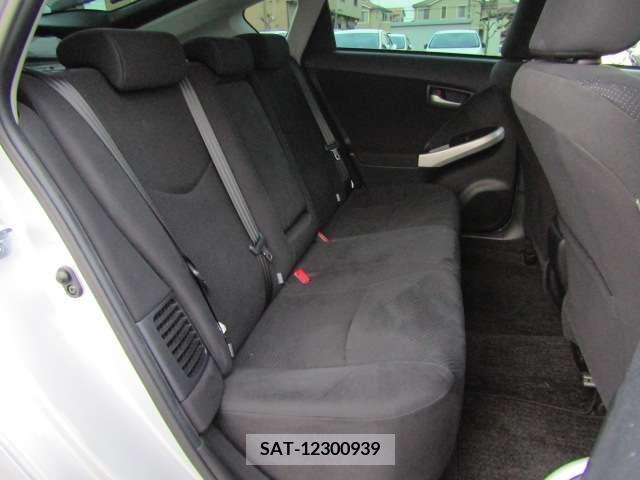 Toyota PRIUS 2015-05 322066-18