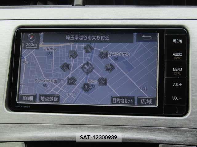 Toyota PRIUS 2015-05 322066-10