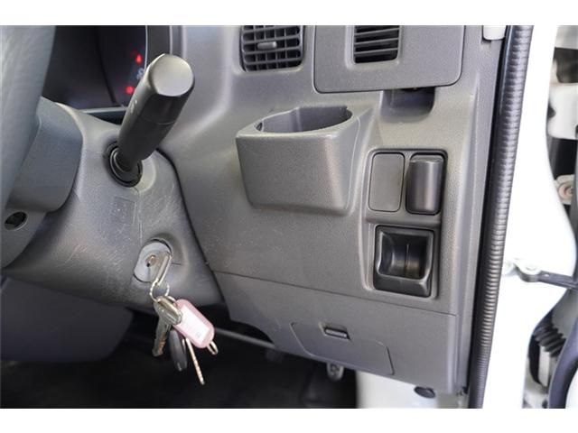 Daihatsu HIJET CARGO 2014-10 26494-7
