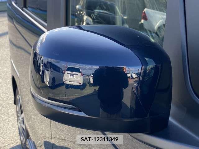 Honda N BOX CUSTOM 2023-11 279308-14