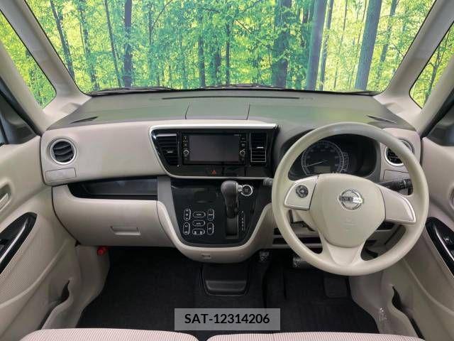 Nissan ROOX 2018-05 323874-1