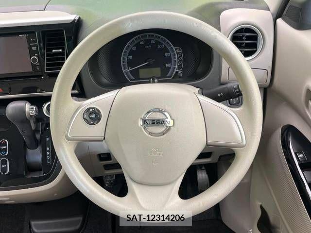 Nissan ROOX 2018-05 323874-11