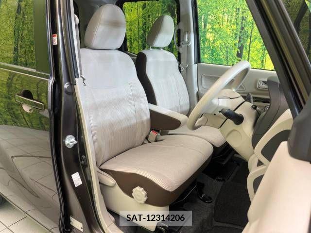 Nissan ROOX 2018-05 323874-8