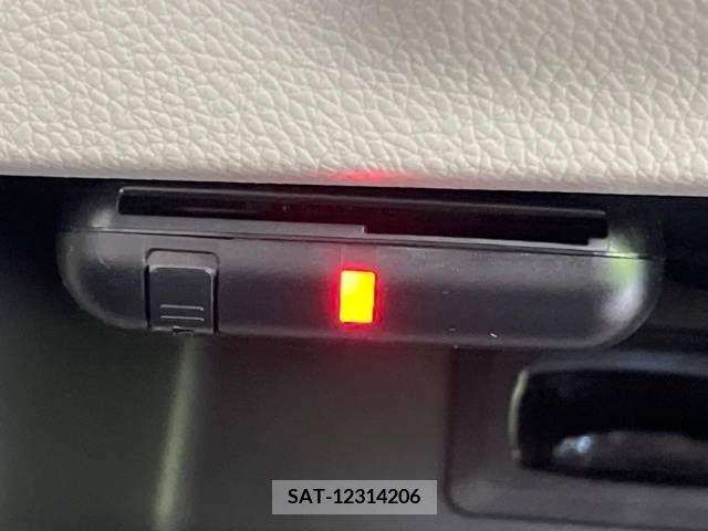 Nissan ROOX 2018-05 323874-7