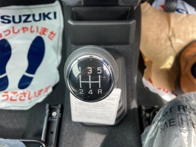 Suzuki JIMNY 2022-03 8713-12