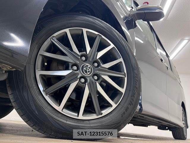 Toyota VOXY 2015-07 321441-19