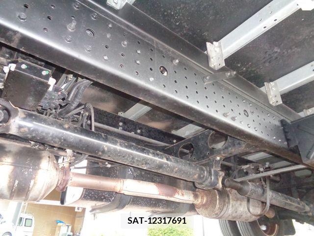 Mitsubishi CANTER 2013-10 389857-22