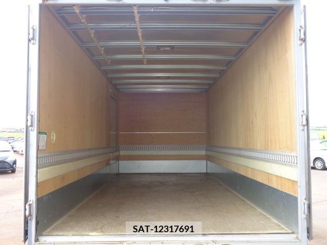 Mitsubishi CANTER 2013-10 389857-15