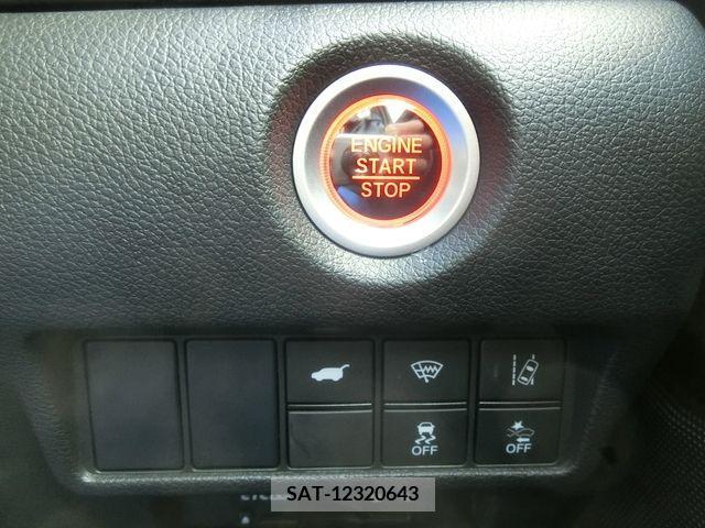 Honda CR-V 2022-05 216098-11
