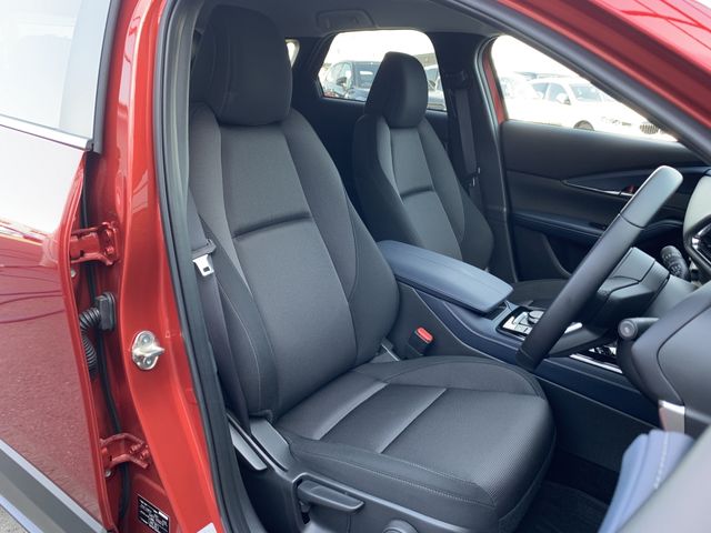Mazda CX-30 2021-11 186011-15