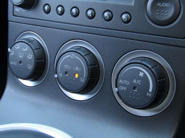 Nissan FAIRLADY Z 2003-02 18373-9