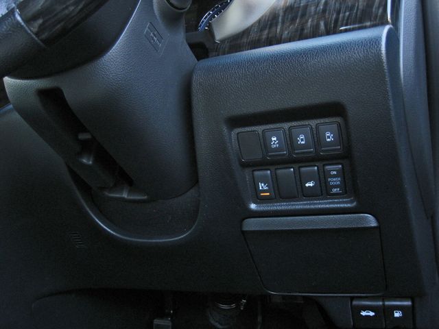 Nissan ELGRAND 2018-01 3539-17