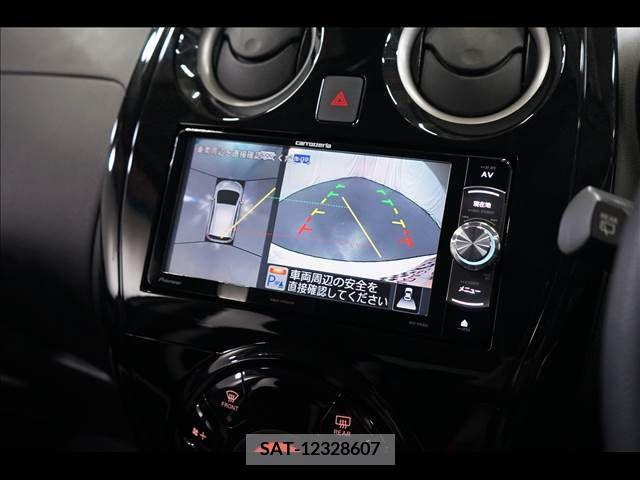 Nissan NOTE 2018-12 305454-4