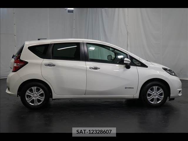 Nissan NOTE 2018-12 305454-15