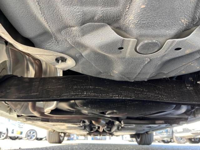 Nissan AURA 2023-06 17486-19
