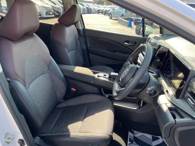 Nissan AURA 2023-06 17486-8