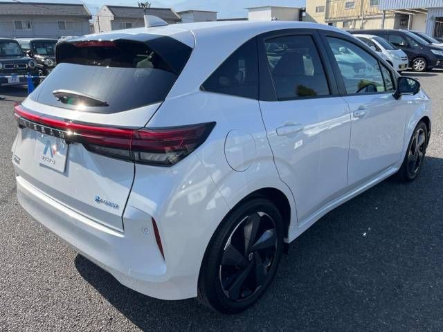 Nissan AURA 2023-06 17486-17