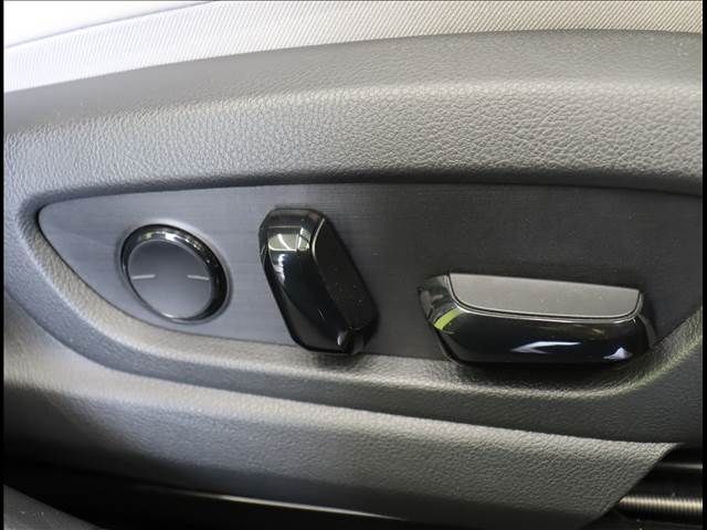 Lexus UX 2019-04 14440-21