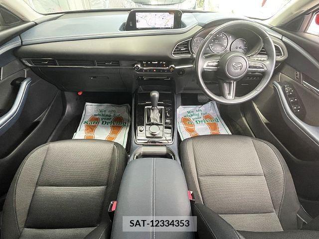 Mazda CX-30 2020-02 346695-1
