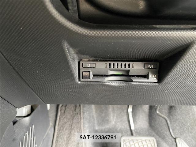 Toyota RAIZE 2022-05 324389-12