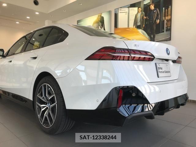 Bmw i5 2024-02 357138-8