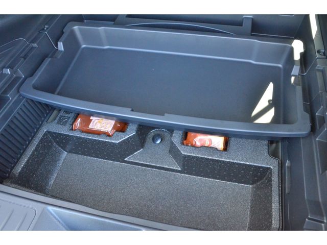 Toyota HARRIER 2020-12 18401-20