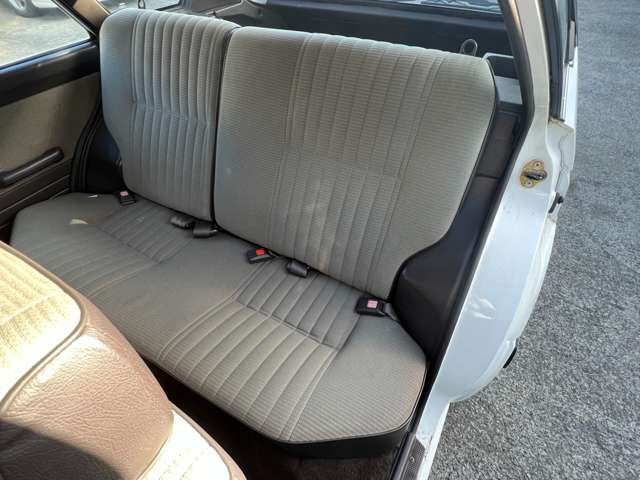 Nissan SUNNY CALIFORNIA 1990-03 2005-14