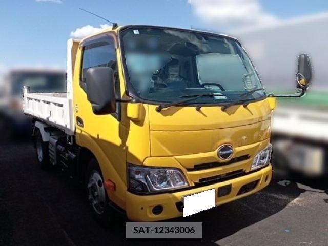 Hino DUTRO 2021-08 296712-1