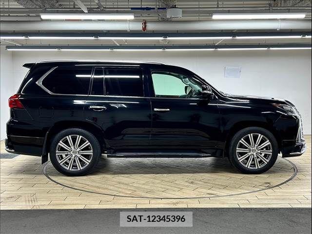 Lexus LX 2016-12 316748-17