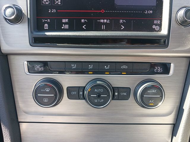 VolksWagen GOLF 2014-06 20523-15