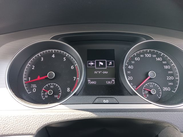 VolksWagen GOLF 2014-06 20523-19
