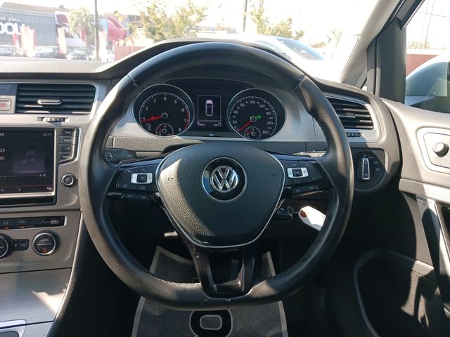 VolksWagen GOLF 2014-06 20523-12