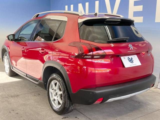 Peugeot 2008 2016-12 27378-17