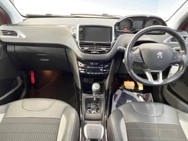 Peugeot 2008 2016-12 27378-1