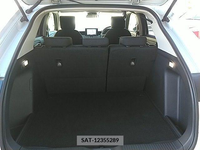 Honda VEZEL 2022-08 217524-12