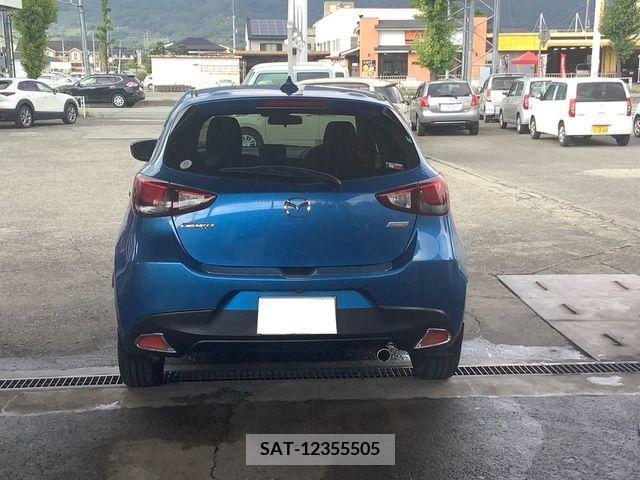 Mazda DEMIO 2015-07 359440-5
