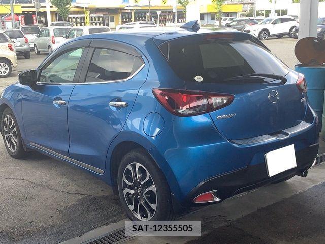 Mazda DEMIO 2015-07 359440-4