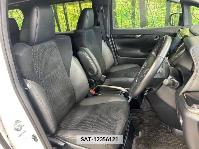 Toyota ALPHARD 2022-04 355349-8