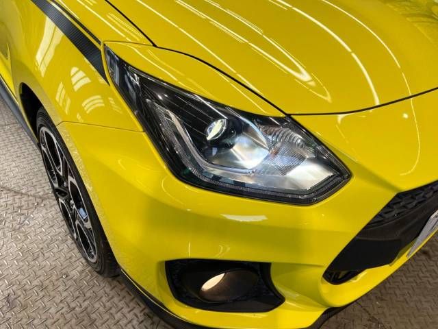 Suzuki SWIFT 2018-11 188259-12