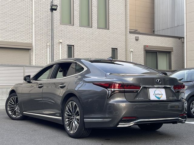Lexus LS 2018-01 9920-2